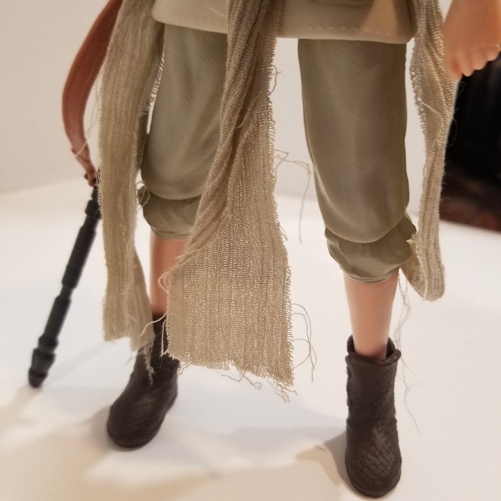 Star Wars Forces of Destiny Rey of Jakku Doll/Action Figure, EUC.      HOST PICK - Picture 9 of 12